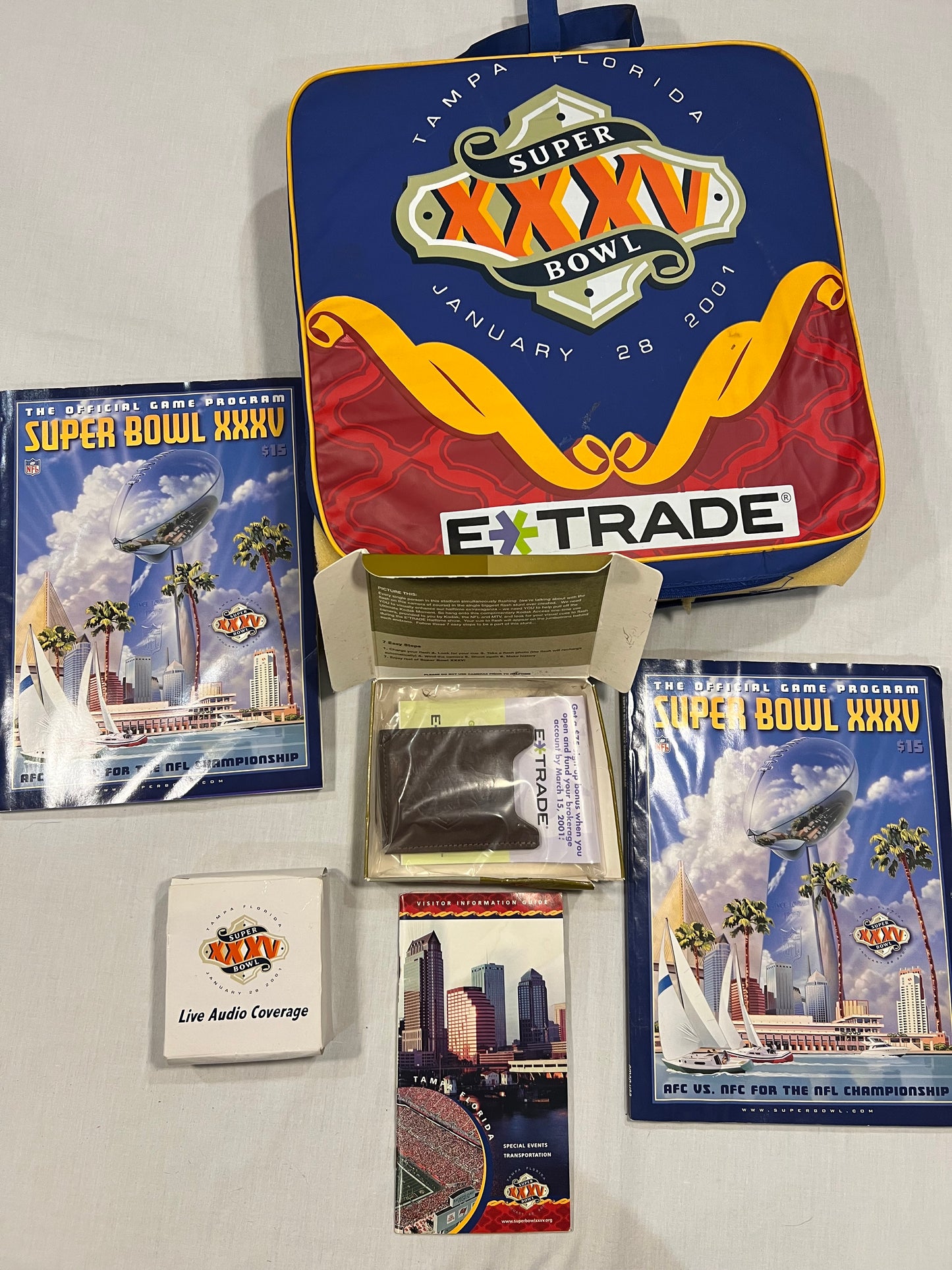 Super Bowl XXXV 2001 Tampa Cushion w/ extras