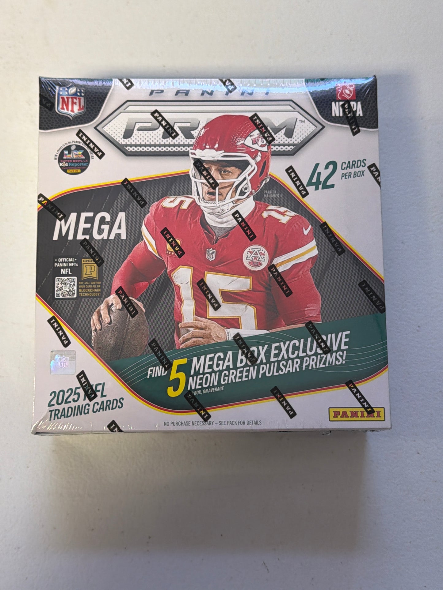 2025 Prizm NFL Mega Box