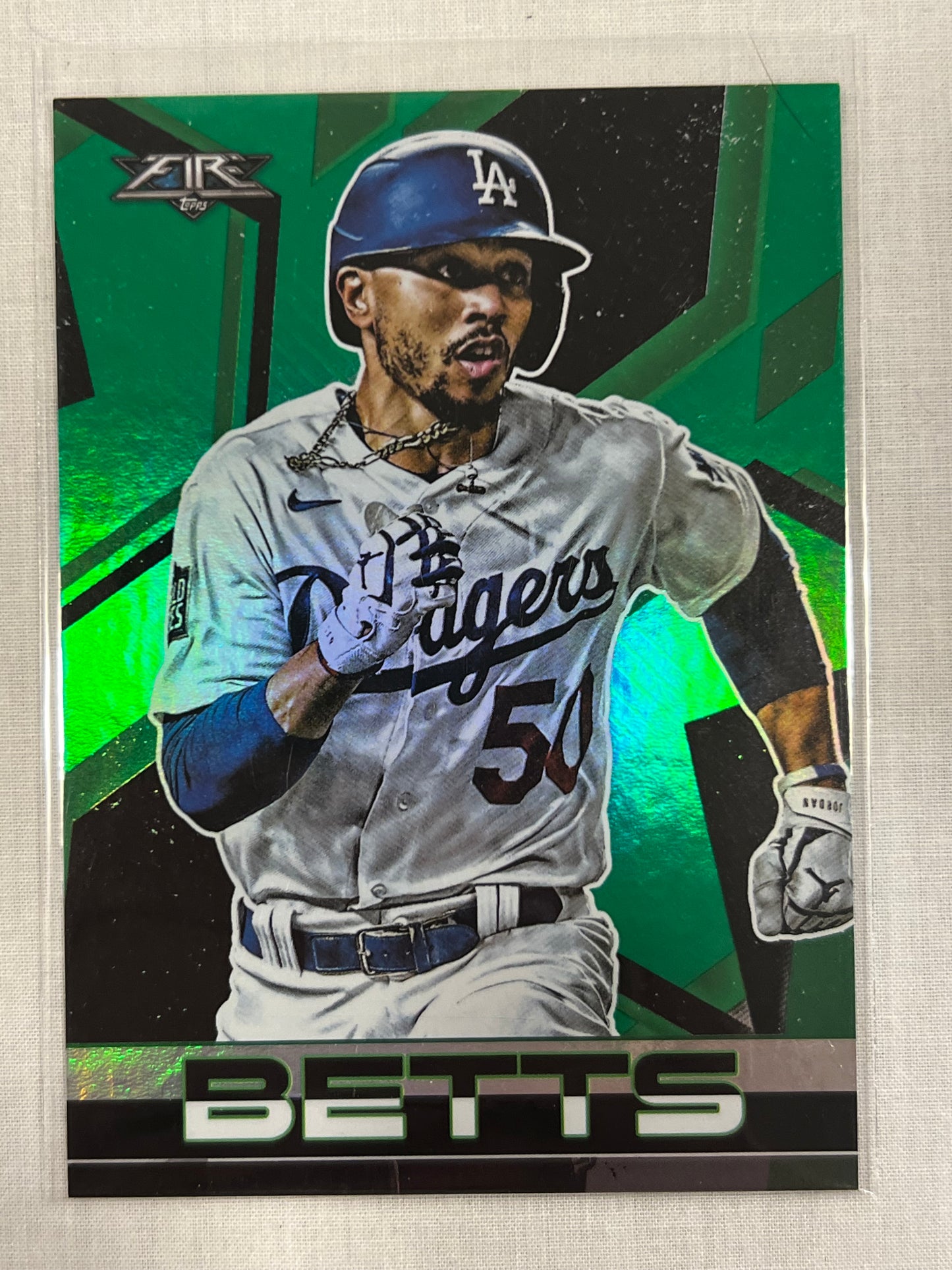 Mookie Betts Elite Green /199