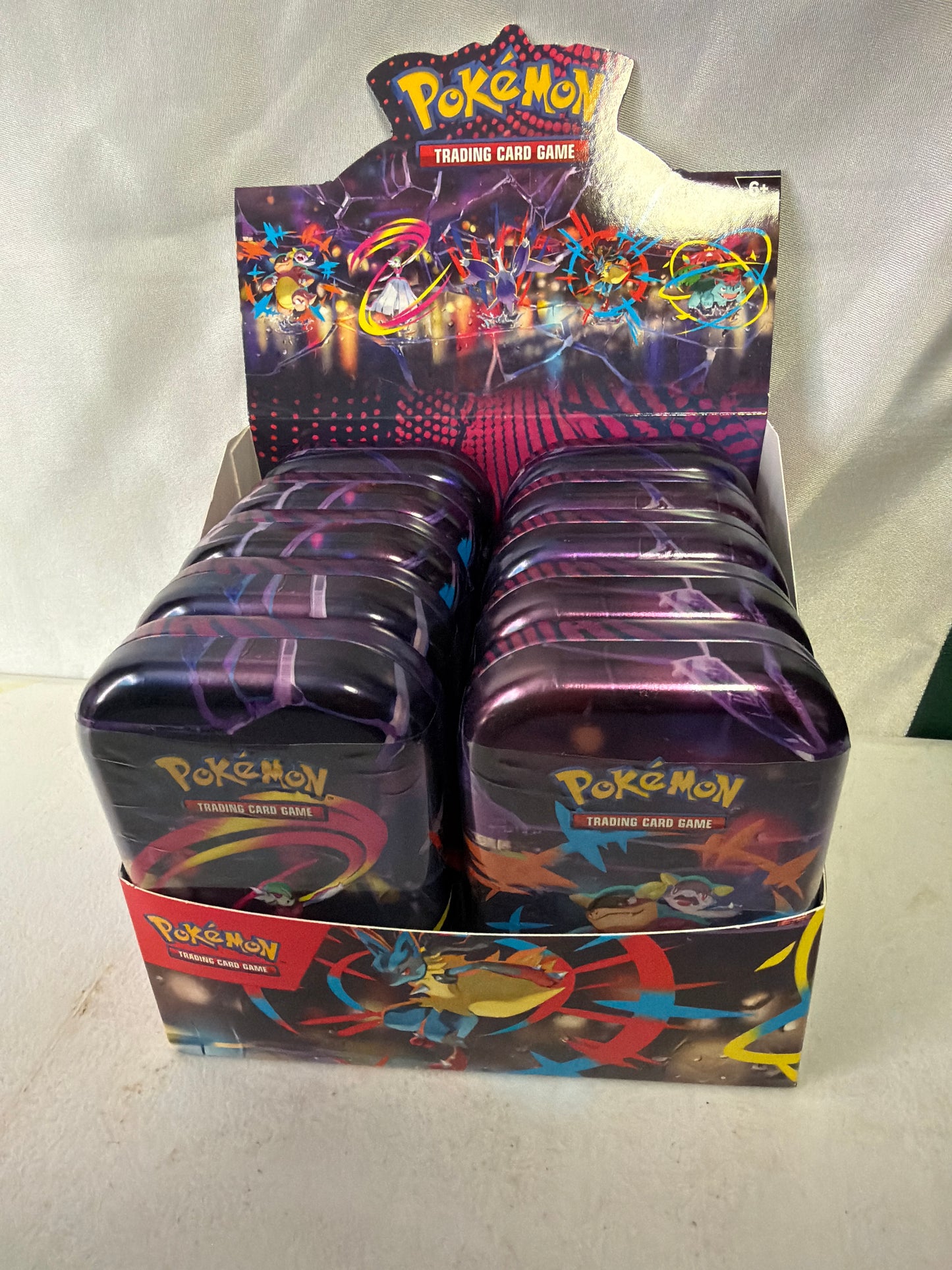 Mega Hero Mini Tin