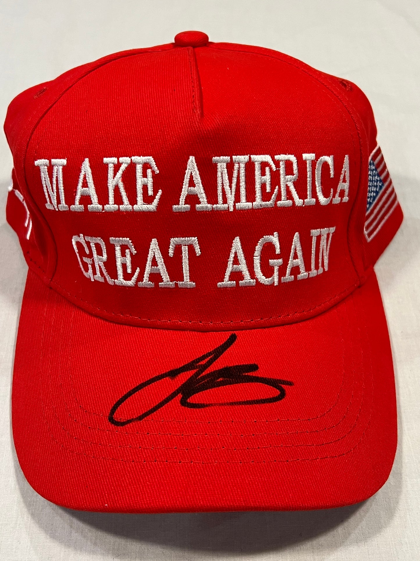 Le'Veon Bell signed Donald Trump hat w/ Custom Card
