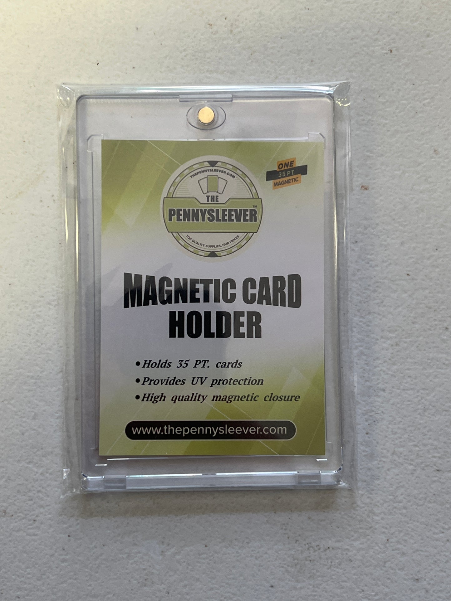 35pt Magnetic Card Holder