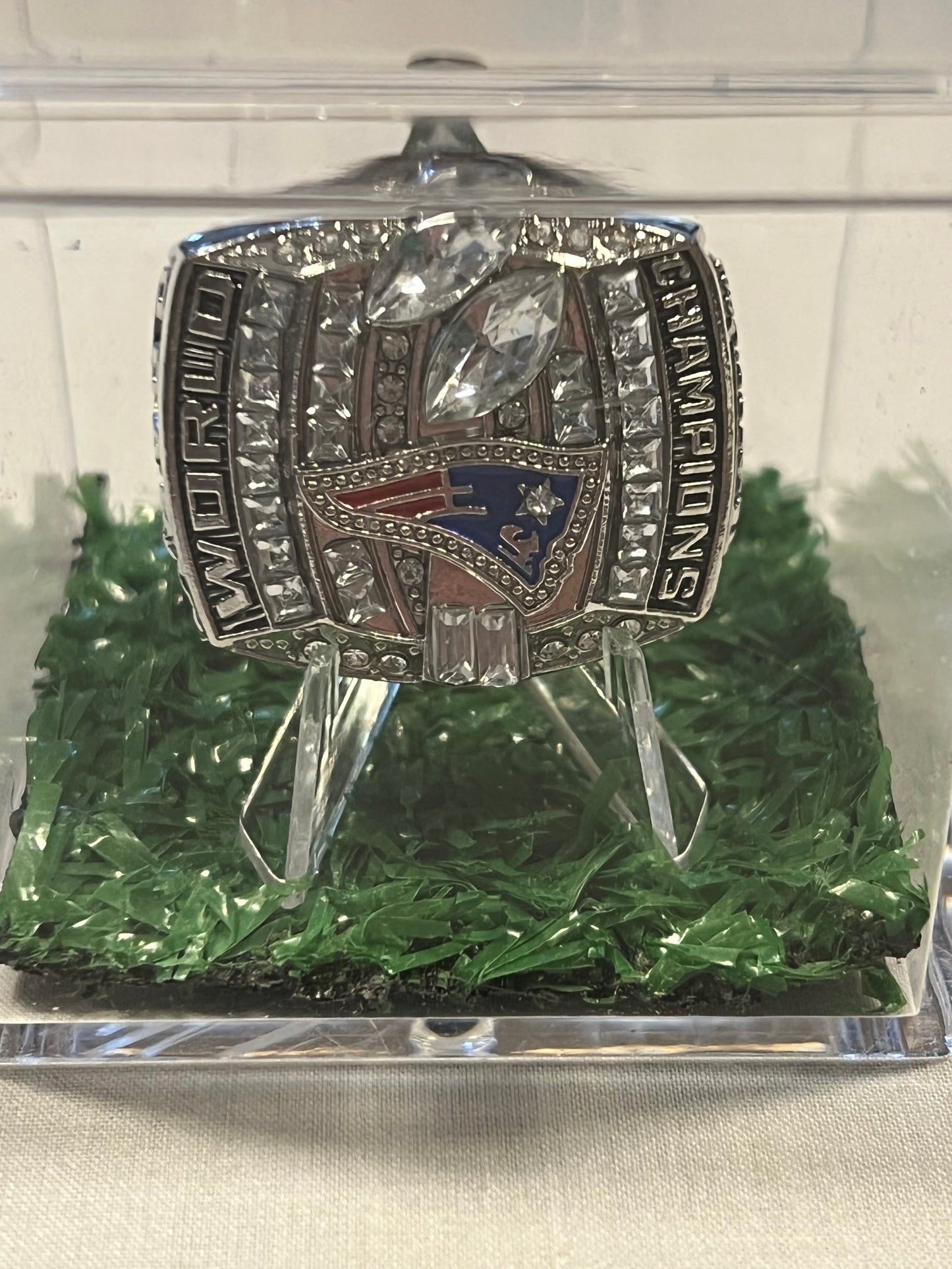 Tom Brady Patriots Super Bowl XXXVIII Championship Replica Ring