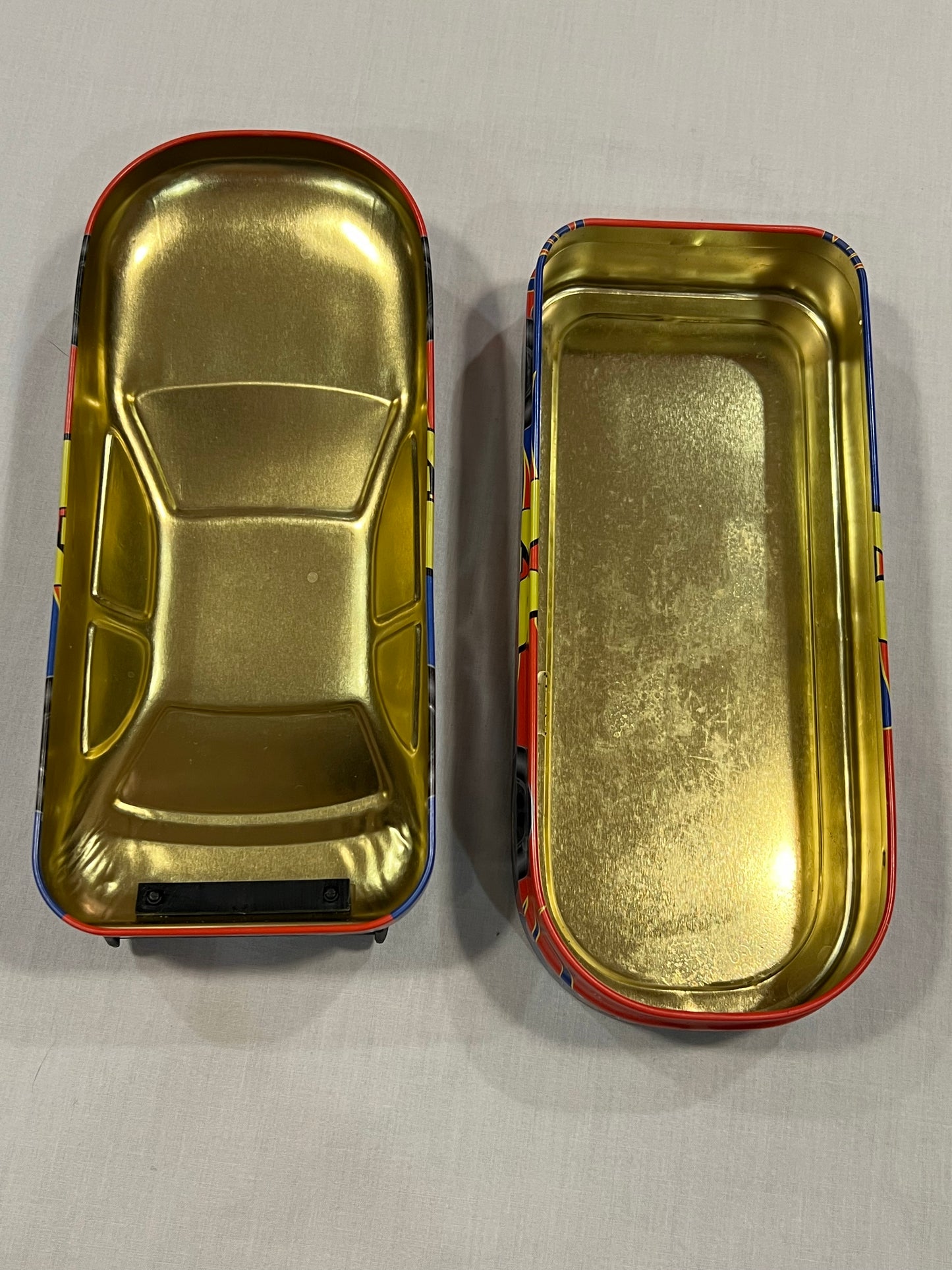 Jeff Gordon Tin Collectible Car with spoiler