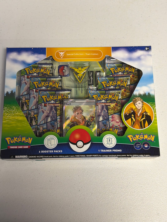 Pokemon Go Team Instinct Special Collection