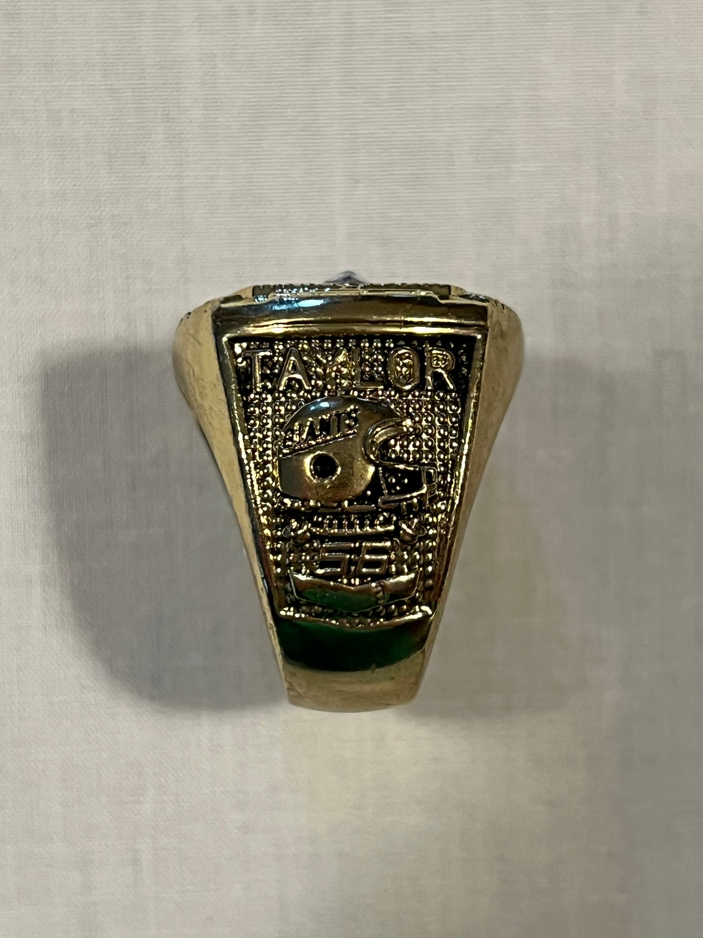 Lawrence Taylor Giants Super Bowl XXV Replica Championship Ring