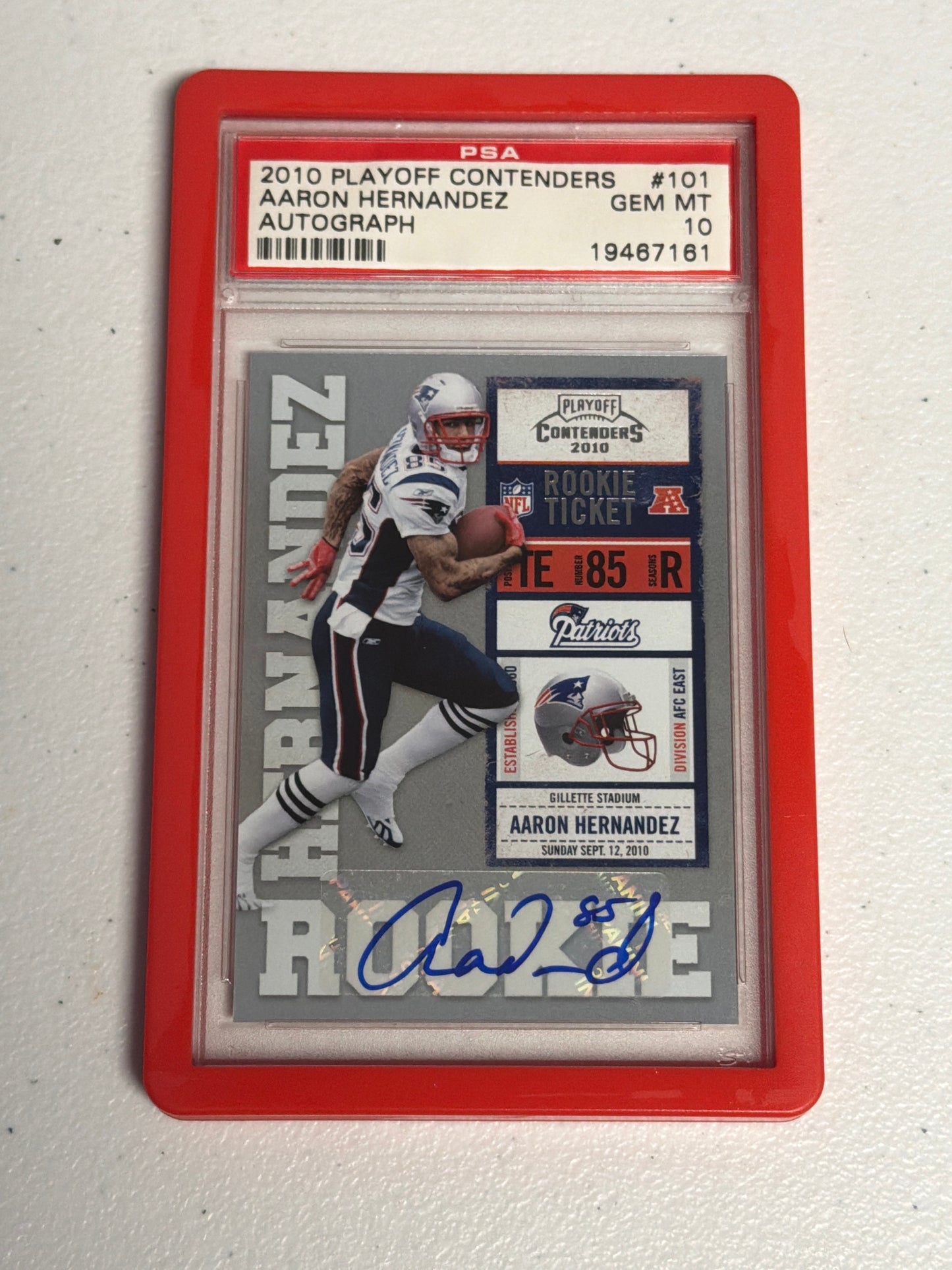 Aaron Hernandez RC Auto PSA 10