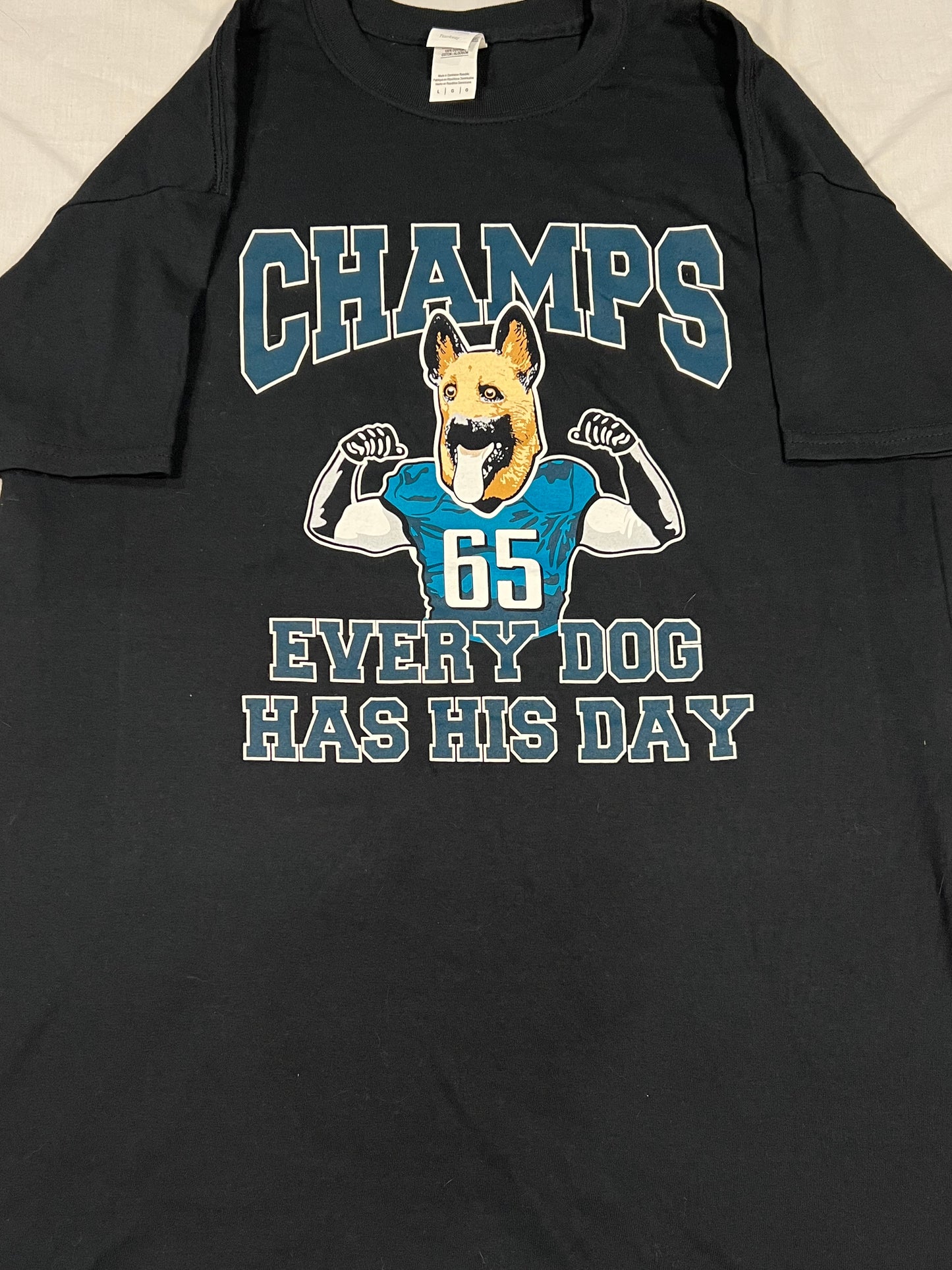 Philadelphia Eagles Mens Large Dog T-Shirt