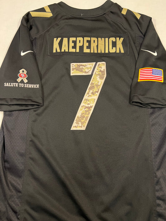 Colin Kapernick 49ers Salute to Service Stiched Mens XL Jersey