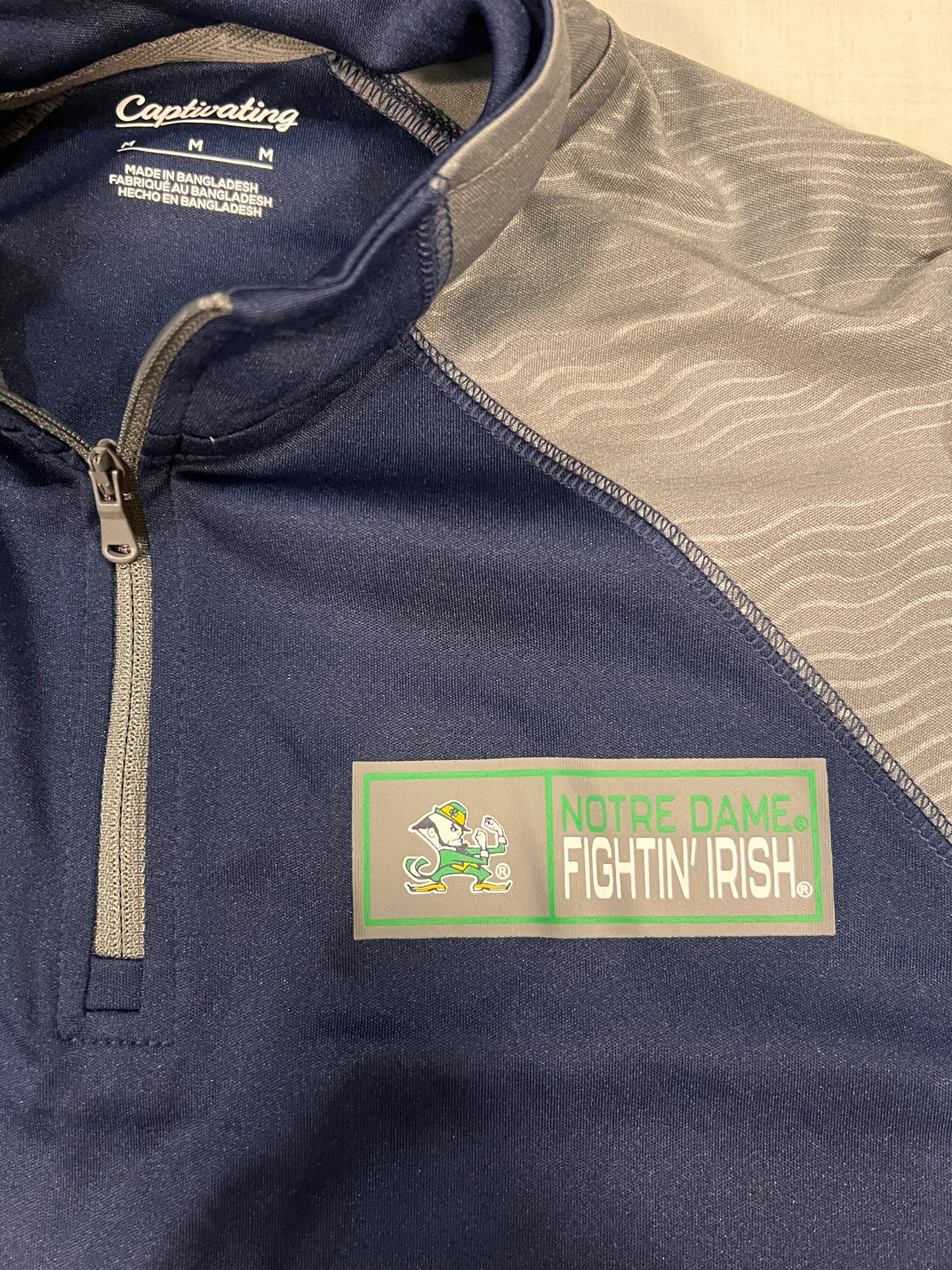 Notre Dame Quarter Zip Sweatshirt Mens Medium