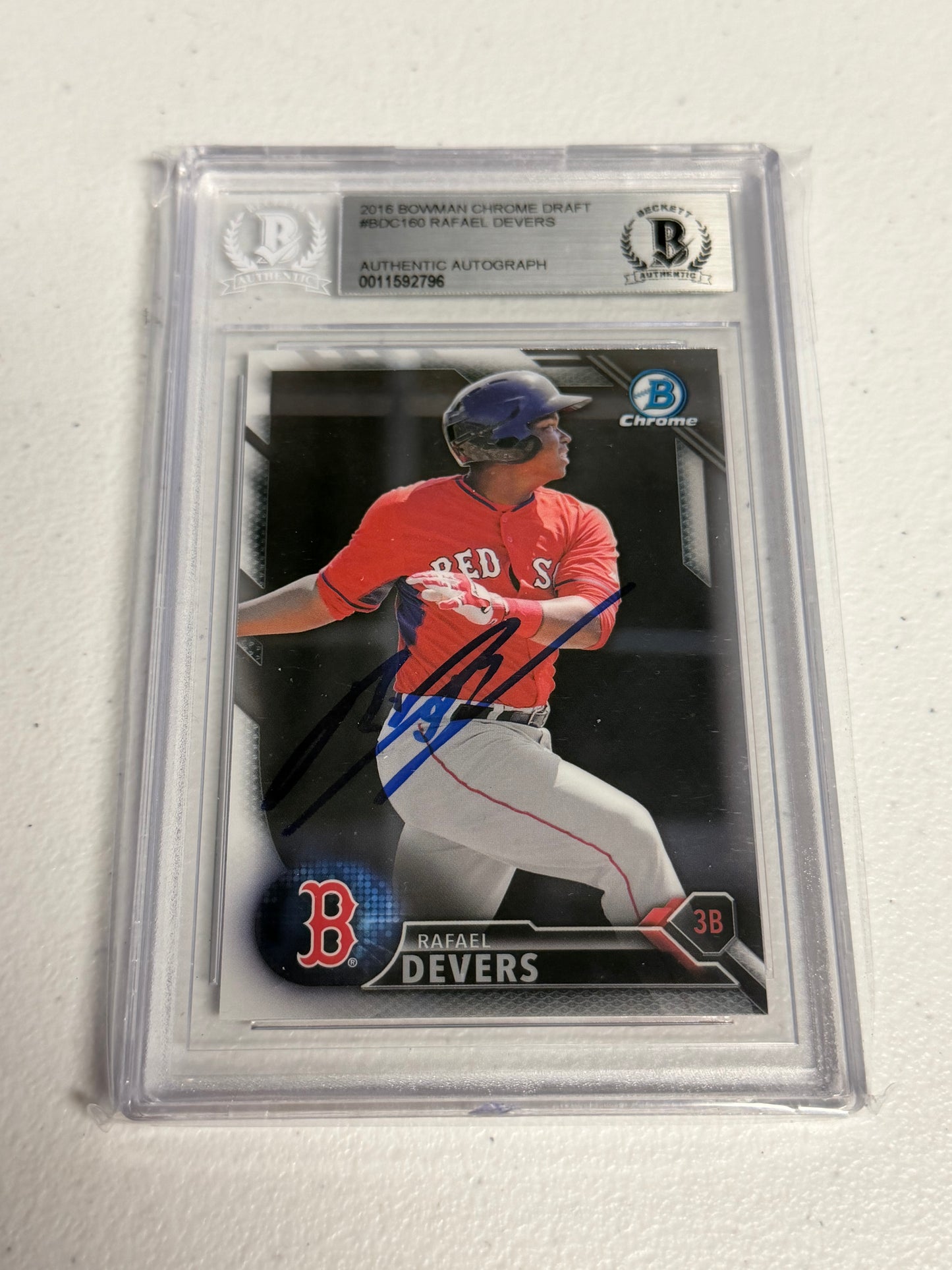 Rafael Devers Beckett Authentic Rookie Auto